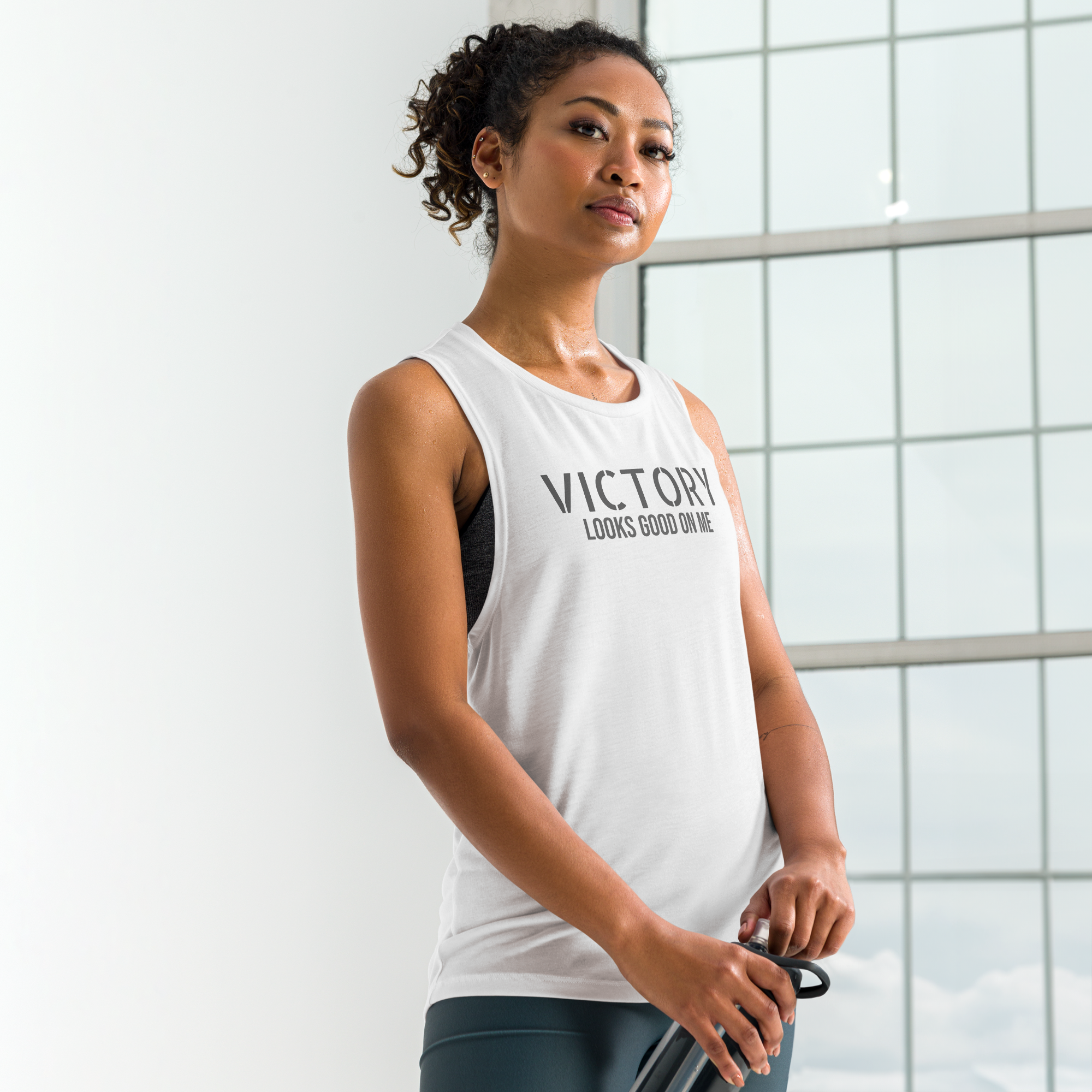 VICTORY LOOKS GOOD ON ME - Ladies’ Muscle Tank