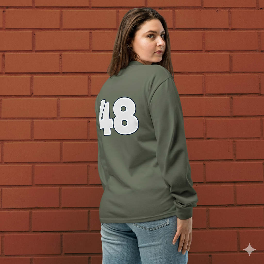 VICTORY LOOKS GOOD ON ME - Premium heavyweight long sleeve shirt