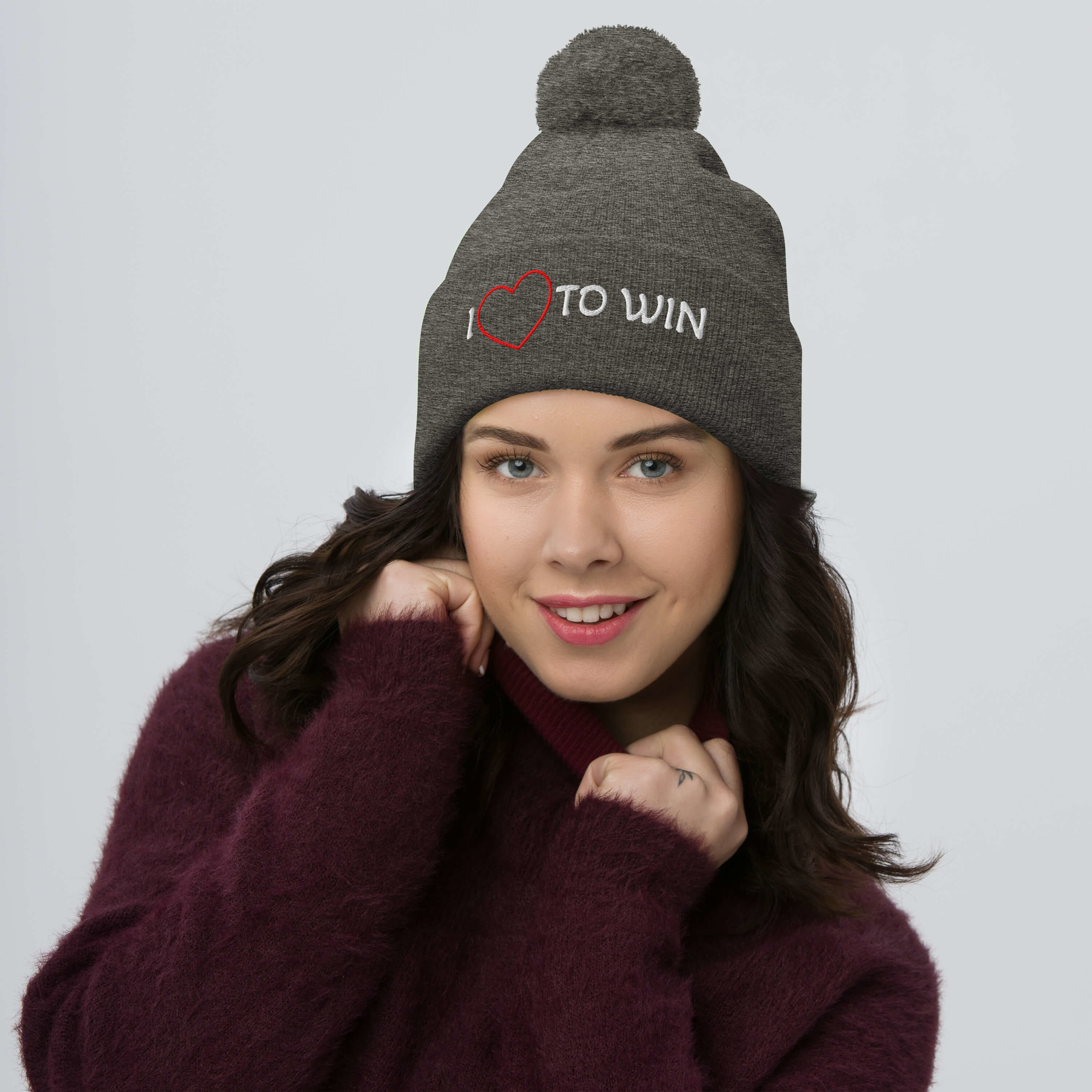 I LOVE TO WIN - Pom-Pom Beanie