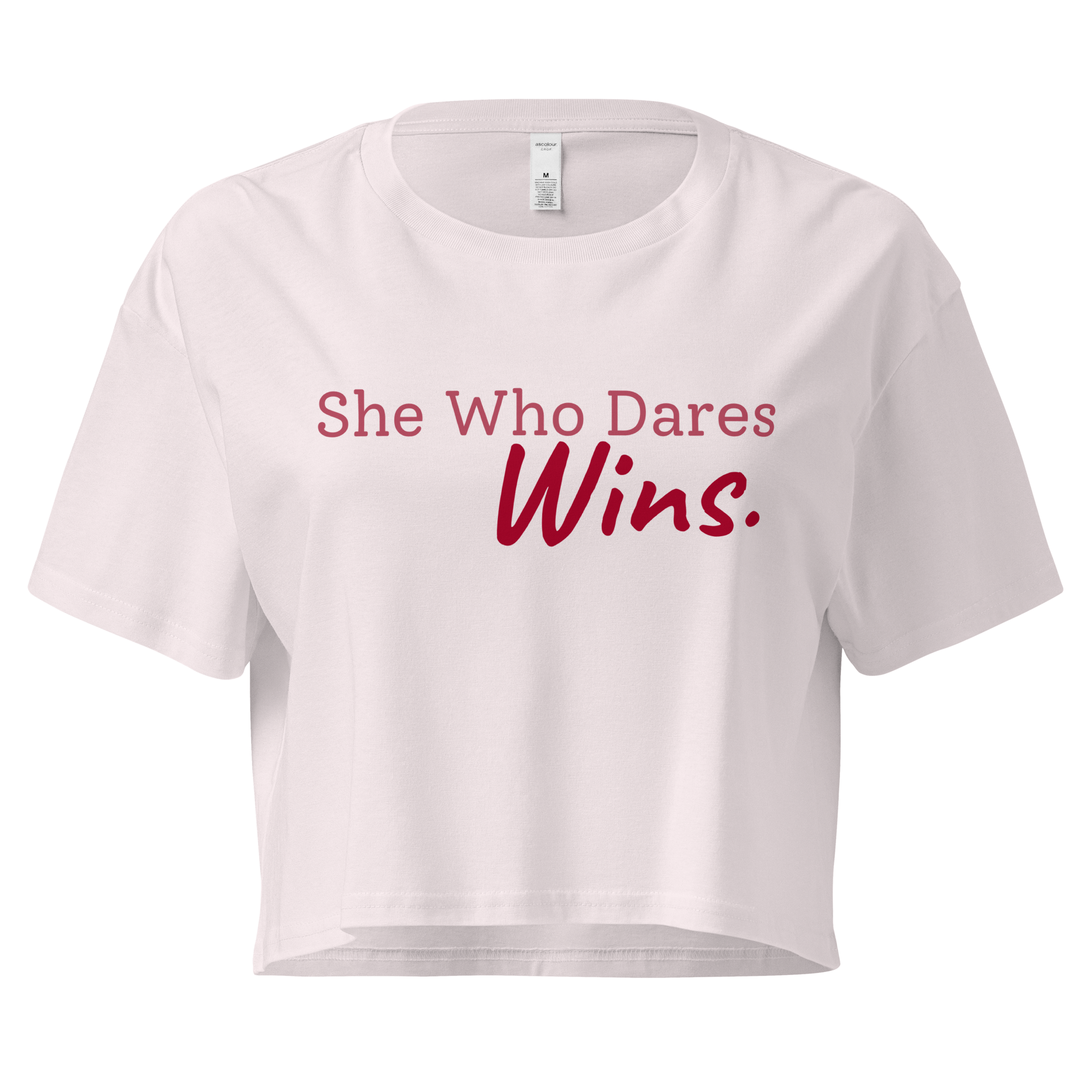 SHE WHO DARES WINS - Women’s crop top